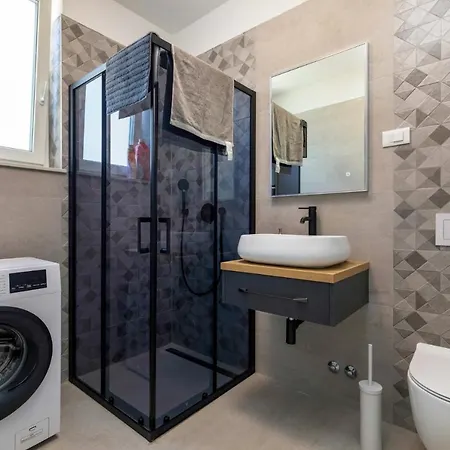 Lavandula By Villa *